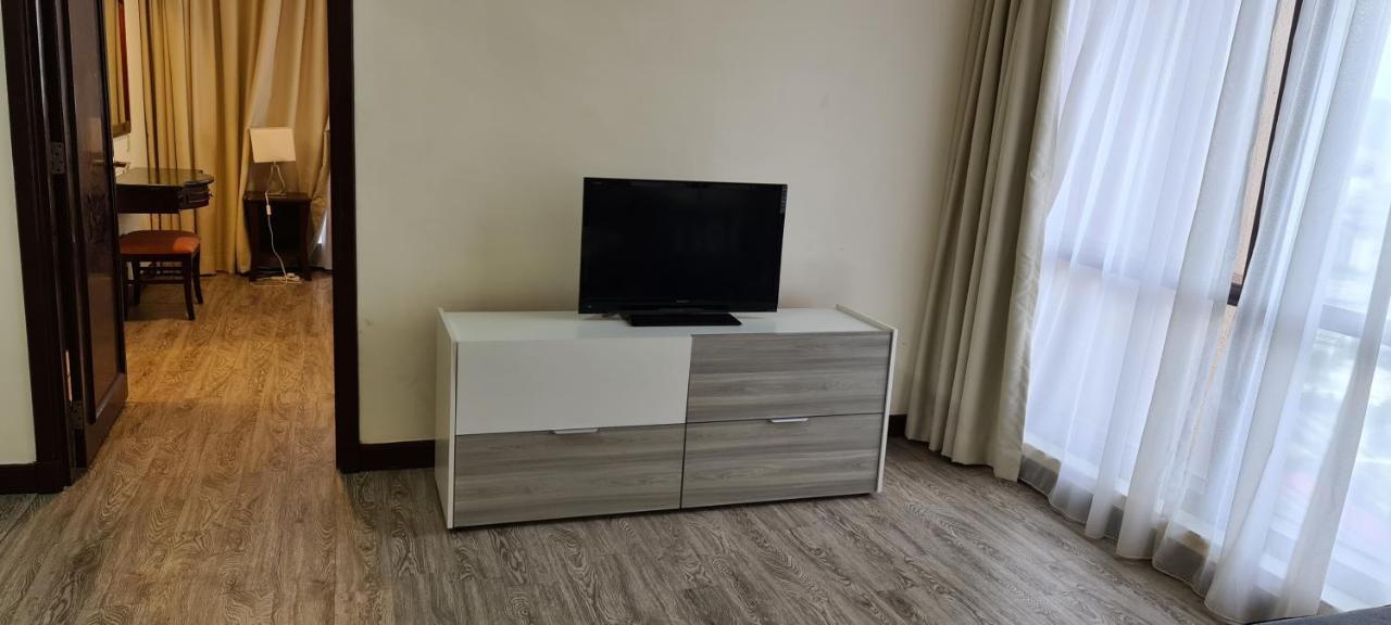 Raymond Suites At Berjaya Times Square Kuala Lumpur Esterno foto