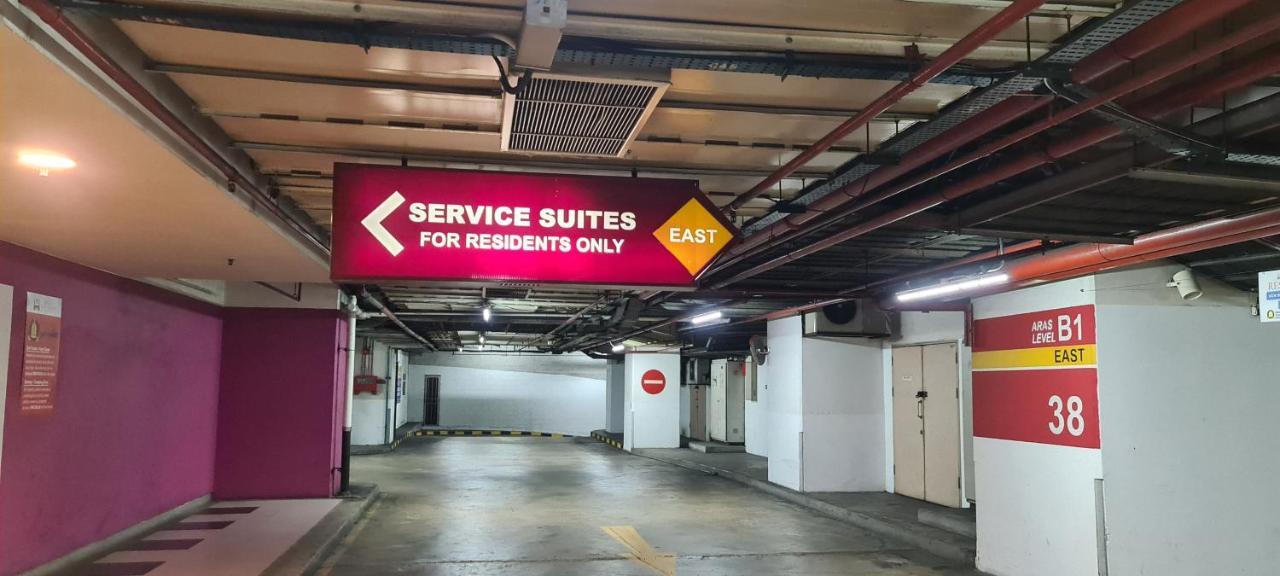 Raymond Suites At Berjaya Times Square Kuala Lumpur Esterno foto